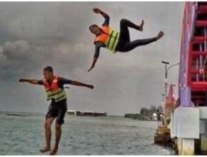 Berkarir atau Berbisnis Sendiri