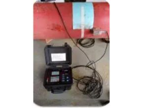 Penggunaan_portable_flow_meter_ultrasonic_flowmasonic_wuf_620J-removebg-preview