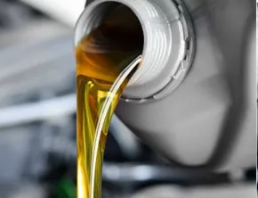 oli mesin dan oli hydraulic