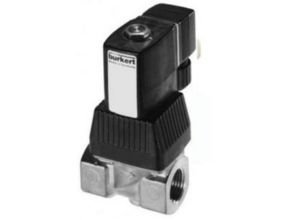 Burkert Type 6221 Piston Valve 22 Way Servo-assisted