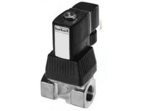Burkert Type 6221 Piston Valve 22 Way Servo-assisted
