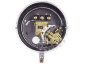 Dwyer Mercoid DADS Series Bourdon Tube Pressure Switch